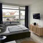 Moevenkoje Fuer 1-2 Personen Mit Pool 达默