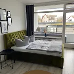 Moevenkoje Fuer 1-2 Personen Mit Pool
